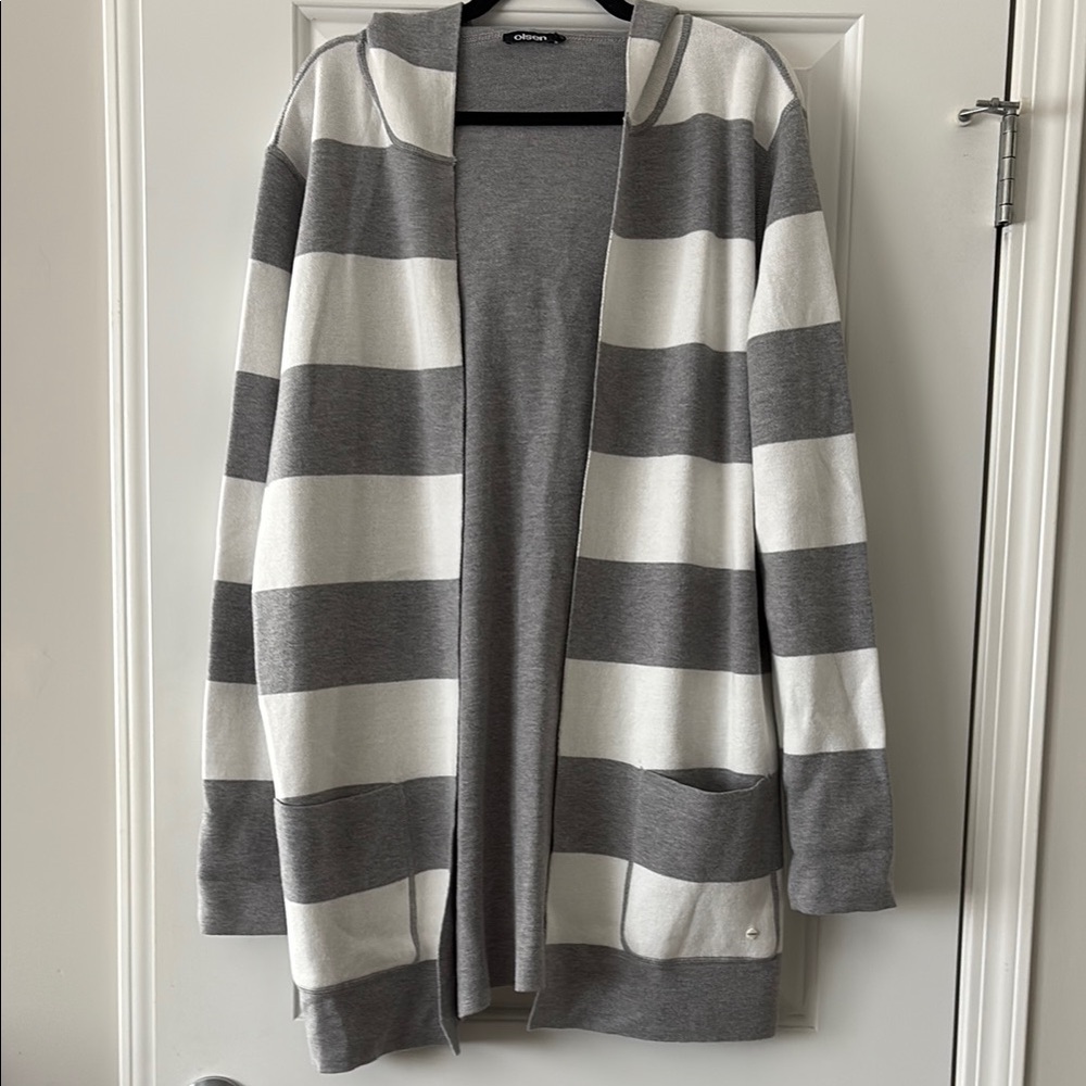 Olsen Reversible Gray & White Striped/Grey Open Front Hooded Cardigan Wmns  L/14